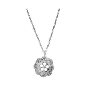 Flower nest pendant, handmade by Anitanja Lawaetz